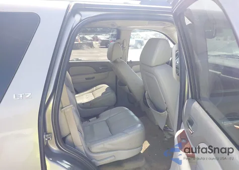 2008 Chevrolet Tahoe Ltz z USA, uszkodzony, nr VIN 1GNFK13048R164033